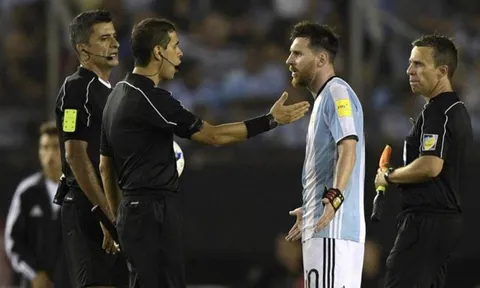 FIFA gỡ bỏ án phạt nặng của Messi