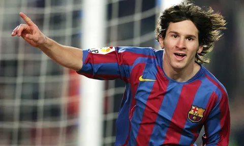 9 lần Messi ký hợp đồng với Barca sau hơn 12 năm