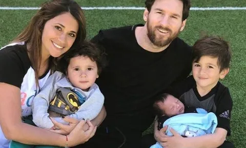 Messi khoe ảnh con trai thứ ba, muốn sinh thêm con gái
