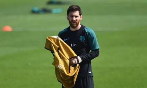 Messi 'phờ phạc' chuẩn bị cho đại chiến với Juventus