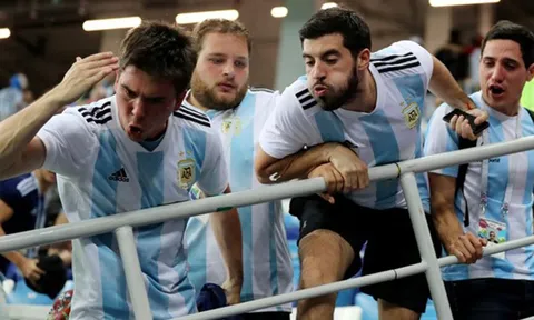 Messi và đồng đội thua đau, bộ trưởng an ninh Argentina vào cuộc