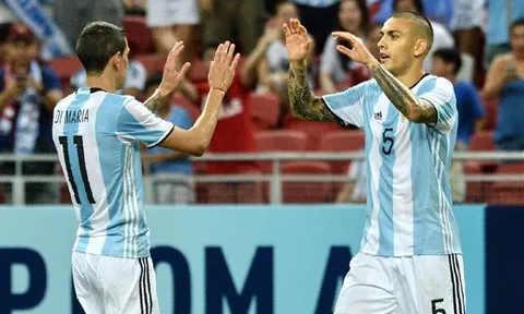 Messi vắng mặt, Argentina vẫn dễ dàng ‘đánh tennis’ tại Singapore