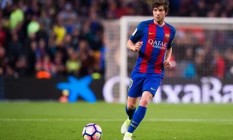 Messi xuất chúng, nhưng phép màu đến từ người khác
