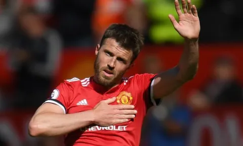 Michael Carrick ra mắt vai trò mới ở trận chiến Chelsea