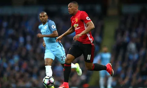 Mikael Silvestre chỉ ra cầu thủ nguy hiểm nhất của Man Utd