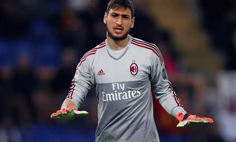 Gianluigi Donnarumma lật lọng đầy tráo trở và văn hóa "Bố già"
