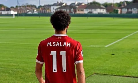 Mohamed Salah: Sụp đổ tại Chelsea, bay cao tại Liverpool?