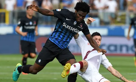 Mới đổi chủ, AC Milan quyết đấu với Man Utd, Chelsea