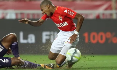 Monaco thở phào về chấn thương của Mbappe