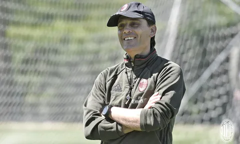 Montella thích thú khi các học trò 'chặt chém' nhau