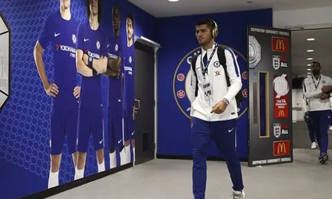 Morata bất ngờ ngồi dự bị trong trận Siêu cúp Anh