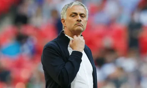 HLV Mourinho: "Ở Man Utd có một con quái vật"