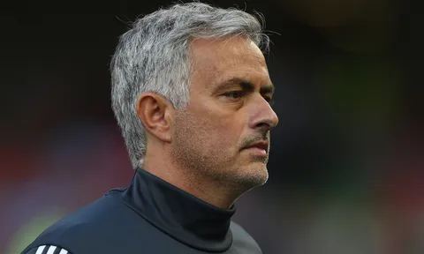 Mourinho: "200 triệu cho Neymar không hề đắt"