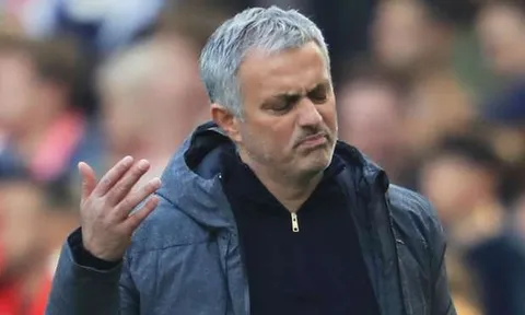 Mourinho chê bai CĐV Man Utd