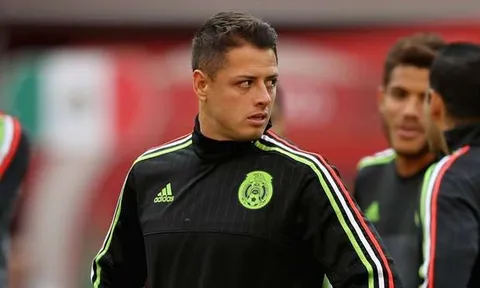 Mourinho chưa hề có ý định chiêu mộ Chicharito