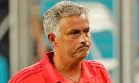 'Mourinho đã tuyệt vọng vì khâu chuyển nhượng của Man Utd'