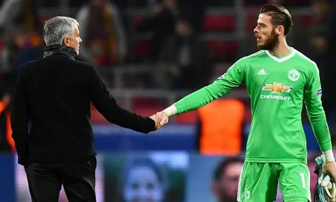 Mourinho: ‘Real không có bất kì cơ hội nào để chiêu mộ De Gea’