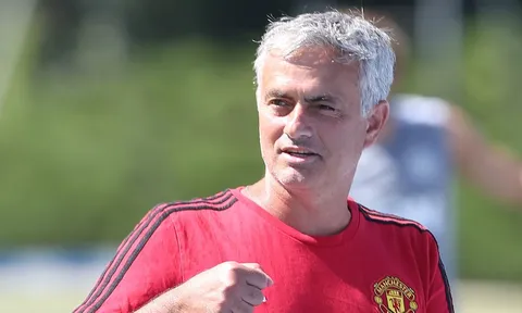Mourinho hé lộ đội hình Man Utd đấu Real Madrid
