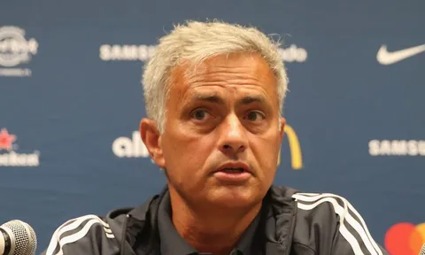 Mourinho không dám mơ cao ở Champions League