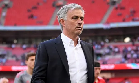 Mourinho sốt ruột, Man Utd gấp rút giật 2 'bom tấn'