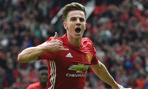 Mourinho 'trói chặt' 6 cầu thủ Man Utd