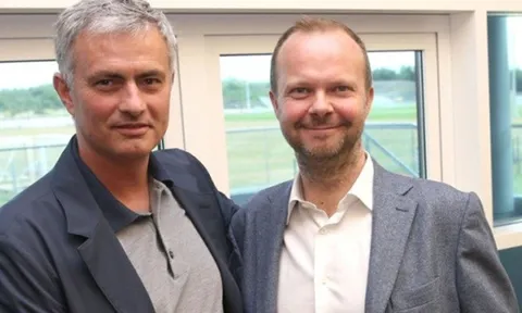 Mourinho và 304 triệu euro: Tiền nào của nấy