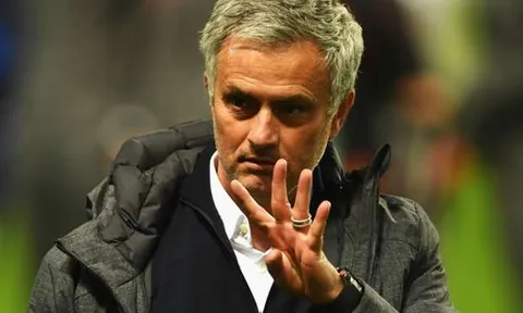 Mourinho và đế chế 15 năm tại Man Utd