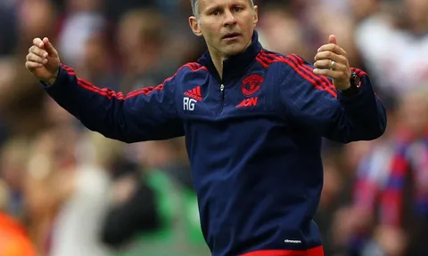 Moyes ra đi, Ryan Giggs thành ứng viên sáng giá nhất cho ghế nóng Sunderland