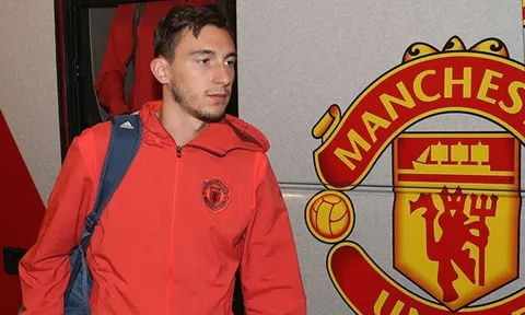 M.U có câu trả lời cho 4 ông lớn Serie A hỏi mua Darmian