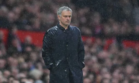 "Mùa tới, Jose Mourinho mới đáng sợ"