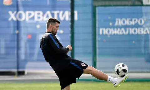 Mục tiêu 300 triệu của Juve, M.U đòi ra đi: Real có câu trả lời!