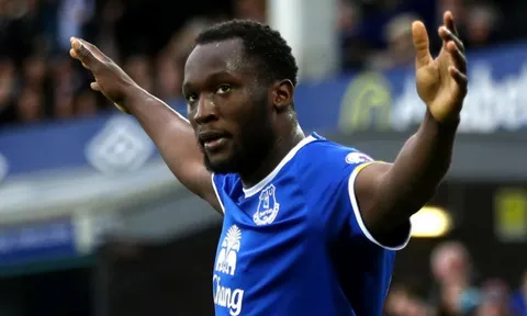 Mục tiêu của MU và Chelsea đã lên tiếng về tương lai