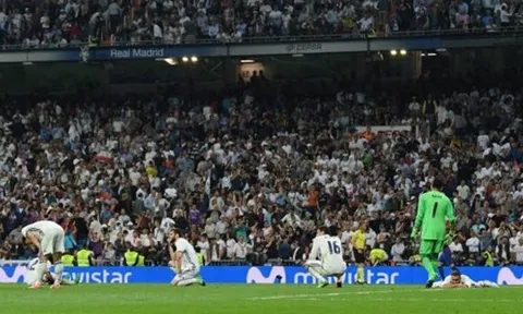 Muôn mặt cảm xúc trên khán đài Bernabeu sau trận El Clasico