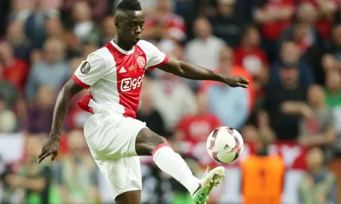 Muốn mua sao Ajax, Barca phải chồng đủ 40 triệu euro