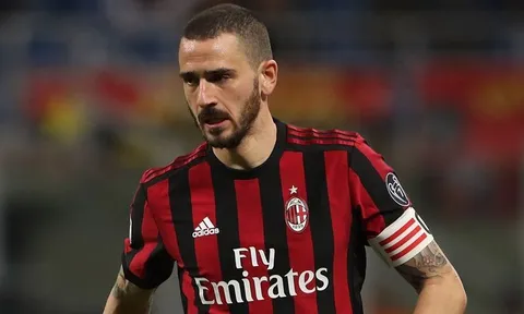 Muốn trở lại Juventus, Bonucci phải xin lỗi và giảm lương