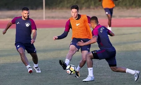Nasri lao vào tập luyện hòng được Pep để mắt