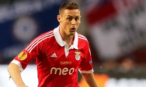 Nemanja Matic thời còn chơi cho Benfica