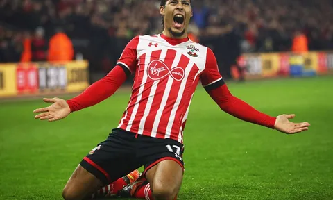 Nếu Van Dijk tới Chelsea, lãnh đạo Liverpool nên từ chức hết?