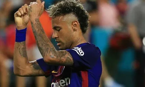 Neymar bất ngờ không đến Qatar: quyết định ở lại Barca?
