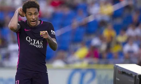 Neymar là cầu thủ trẻ được trả thù lao cao nhất