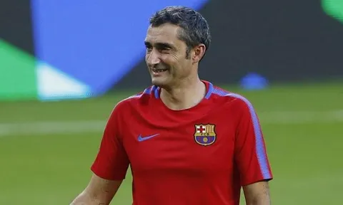 Neymar 'nổi loạn', HLV Valverde vẫn đặt trọn niềm tin