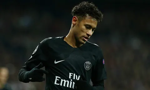 PSG muốn tăng lương cho Neymar ngang Messi