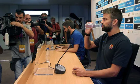 Pique tiết lộ SỐC về Neymar