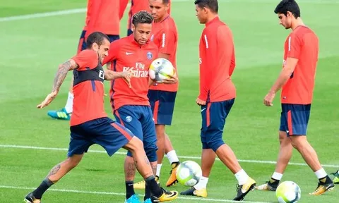 Neymar tích cực tập luyện, chờ ra mắt PSG