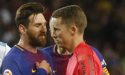 Nghi vấn Messi chửi trọng tài là 'đồ rác rưởi'