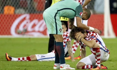Nghịch lý Croatia: Vòng bảng càng hay, vòng knock out càng dễ 'out' sớm