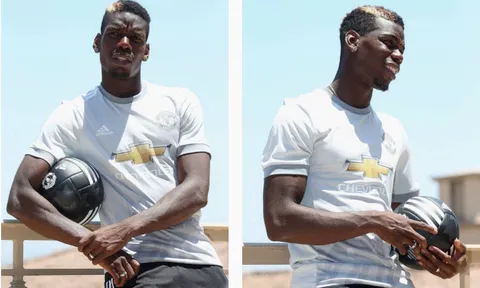 'Người mẫu' Pogba chăm chỉ tạo dáng trên sân tập của Man Utd