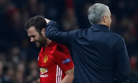 Mata hết cửa bám trụ ở Man United?