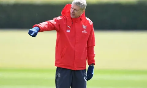 Nhiệt huyết đã trở lại cùng Wenger trên sân tập