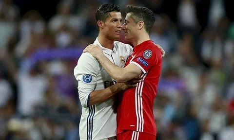 Nhìn Lewandowski để thấy Ronaldo là tiền đạo số 1 lúc này